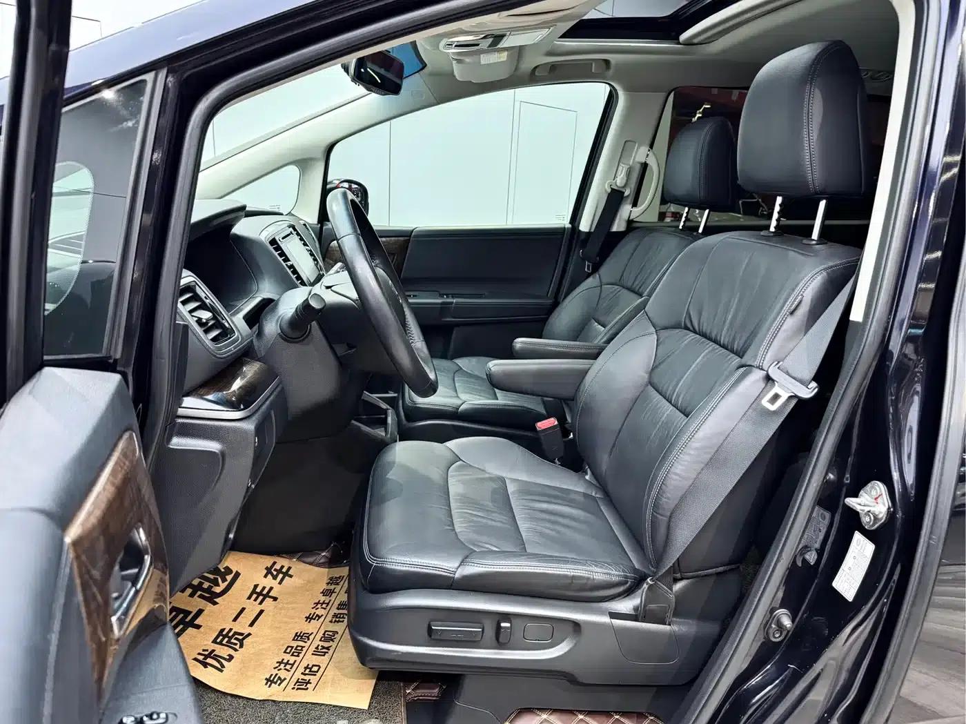 Odyssey 2017 2.4L Smart Edition — миниатюра 10