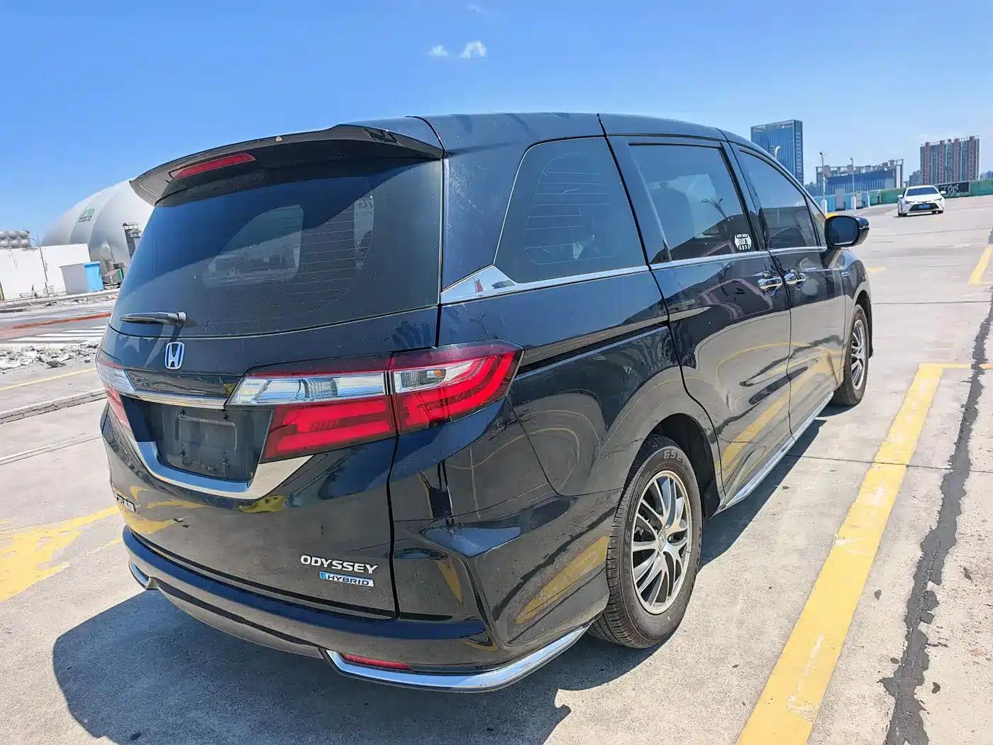 Odyssey 2021 2.0L Elite Comfort Edition — миниатюра 4