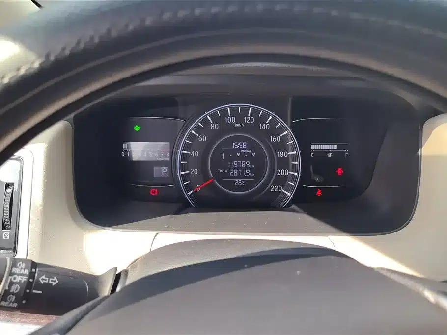 2015 Odyssey Facelift 2.4L Luxury Edition — миниатюра 14