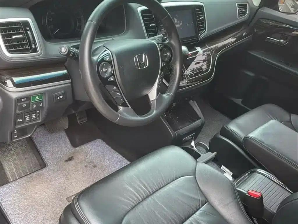 Odyssey 2019 2.0L Elite Edition — миниатюра 5
