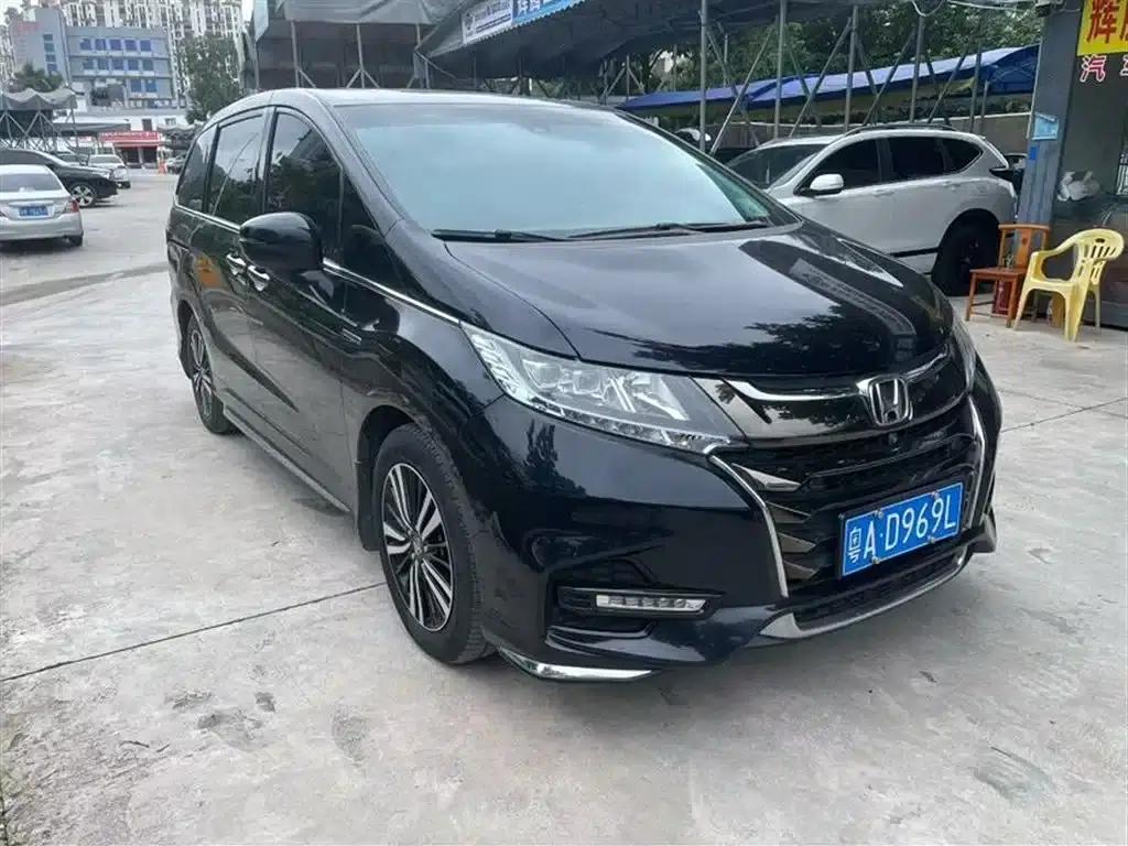 Odyssey 2019 2.0L Elite Edition — миниатюра 9