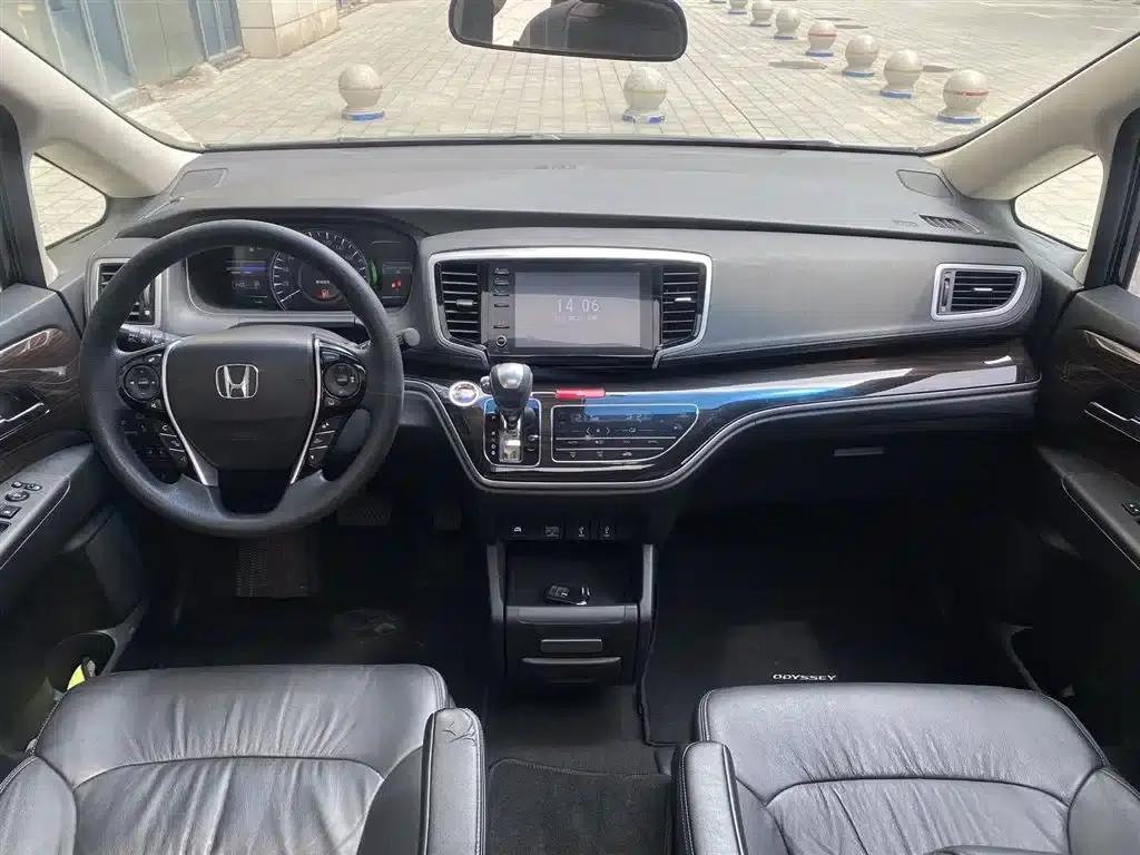 Odyssey 2019 2.0L Smart Edition — миниатюра 6