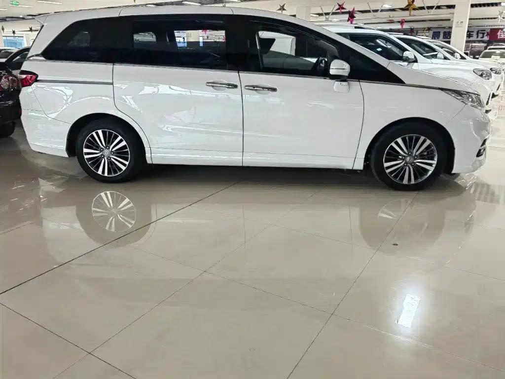 Odyssey 2018 2.4L Smart Edition — миниатюра 5