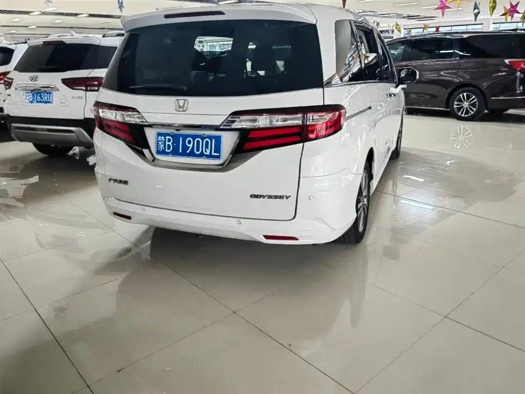 Odyssey 2018 2.4L Smart Edition — миниатюра 6