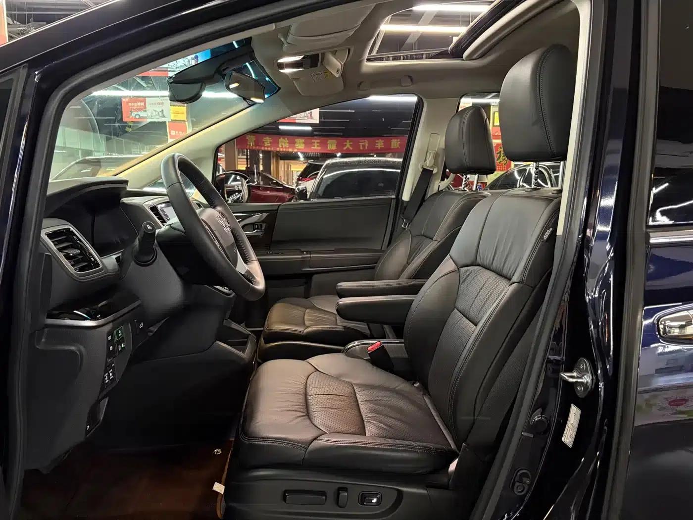 Odyssey 2021 2.0L Elite Premium Edition — миниатюра 11