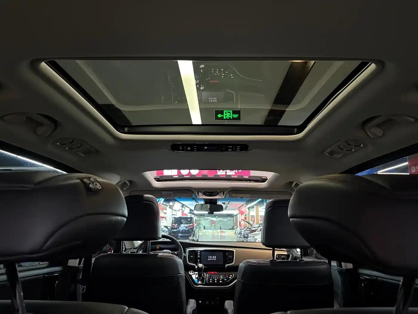 Odyssey 2021 2.0L Elite Premium Edition — миниатюра 7