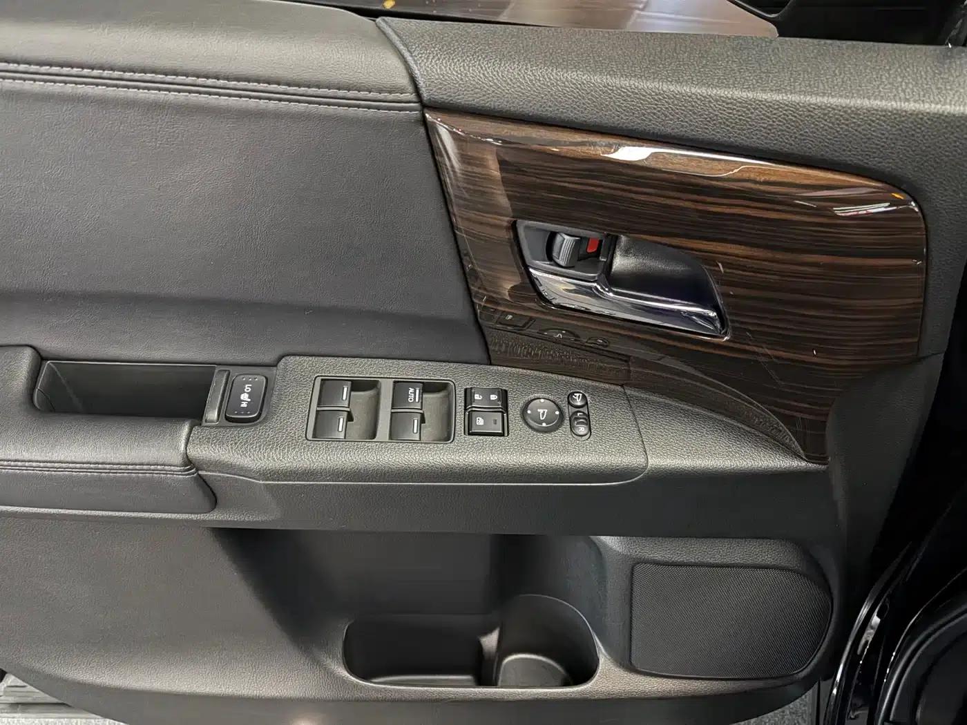 Odyssey 2021 2.0L Elite Premium Edition — миниатюра 9