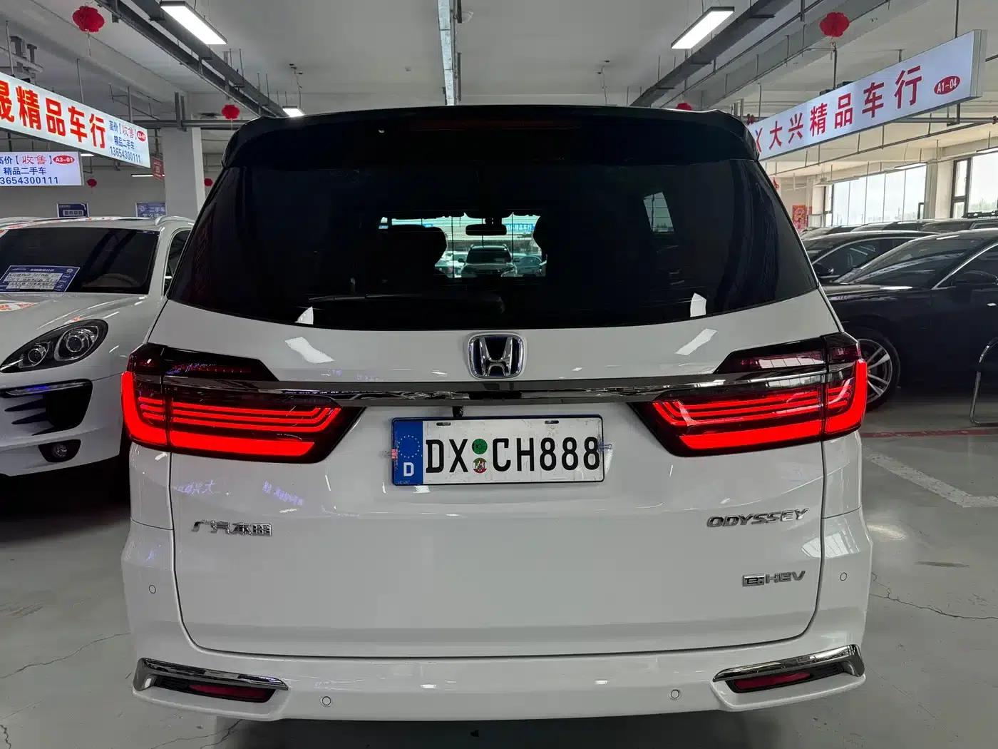 Odyssey 2024 2.0L e:HEV Elite Enjoy Edition — миниатюра 5