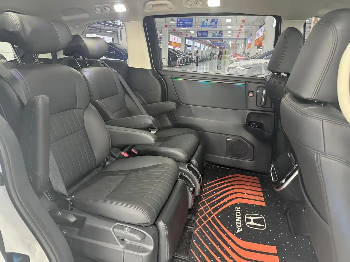 Odyssey 2024 2.0L e:HEV Elite Enjoy Edition — миниатюра 9