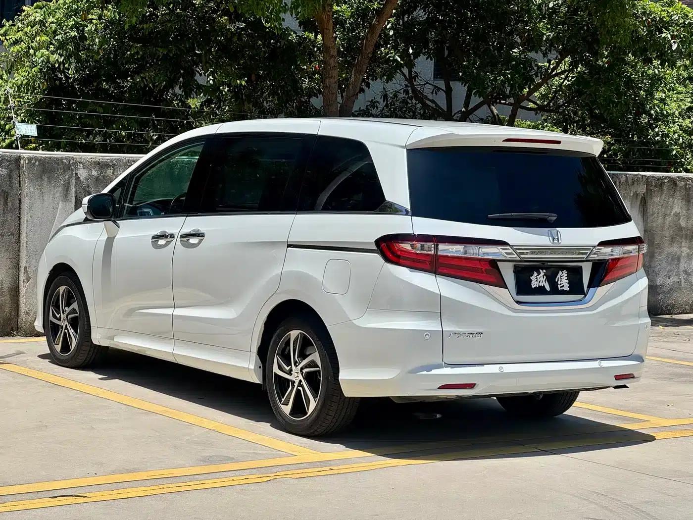 Odyssey 2017 2.4L Smart Edition — миниатюра 12