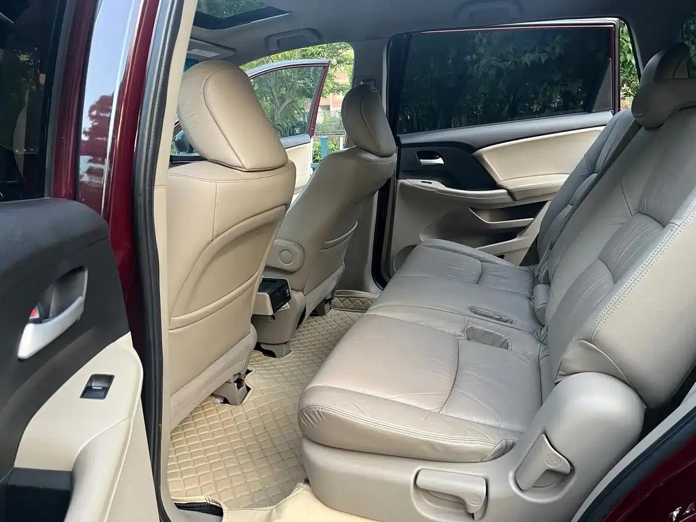 2013 Odyssey 2.4L Luxury Edition — миниатюра 6
