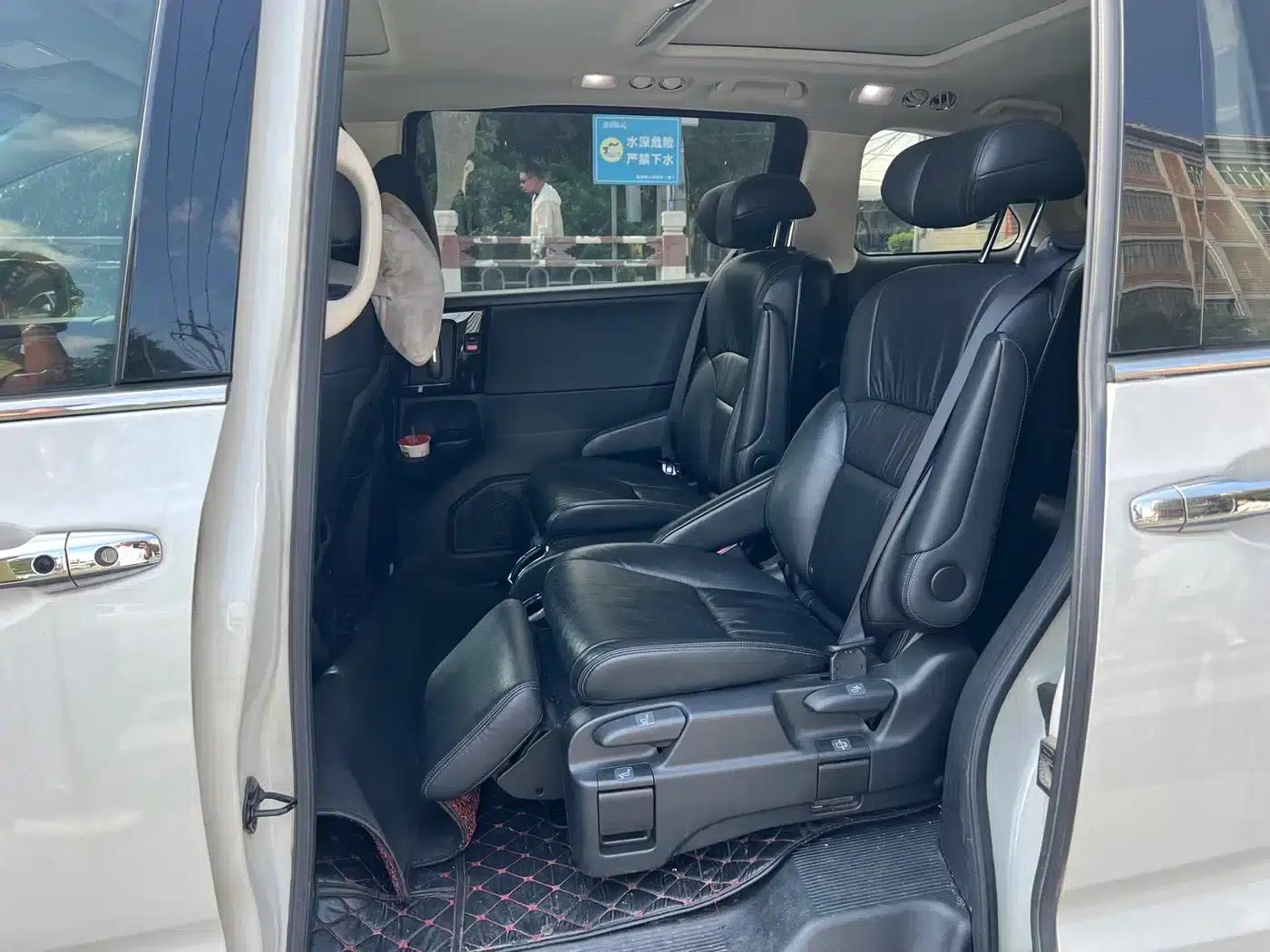Odyssey 2018 2.4L Smart Edition — миниатюра 4