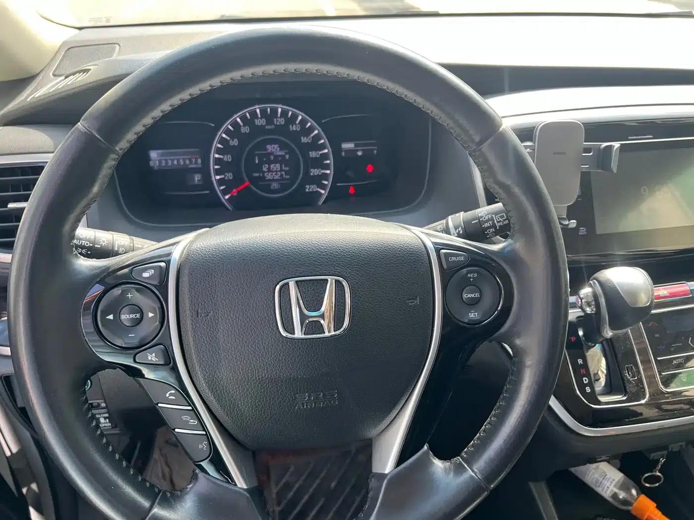 Odyssey 2018 2.4L Smart Edition — миниатюра 6