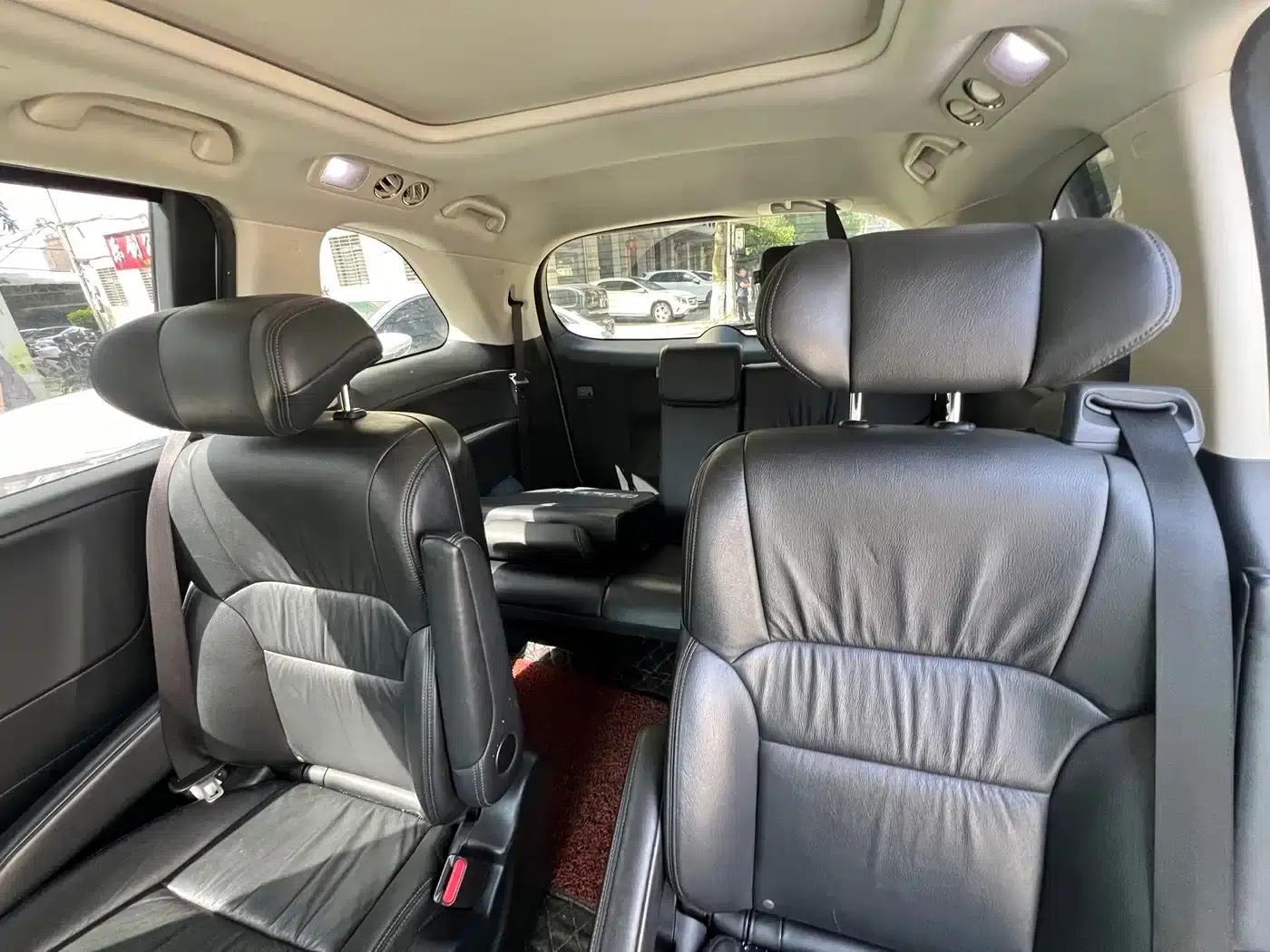 Odyssey 2018 2.4L Smart Edition — миниатюра 8