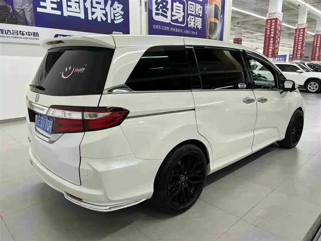 Odyssey 2015 2.4L Smart Edition — миниатюра 5