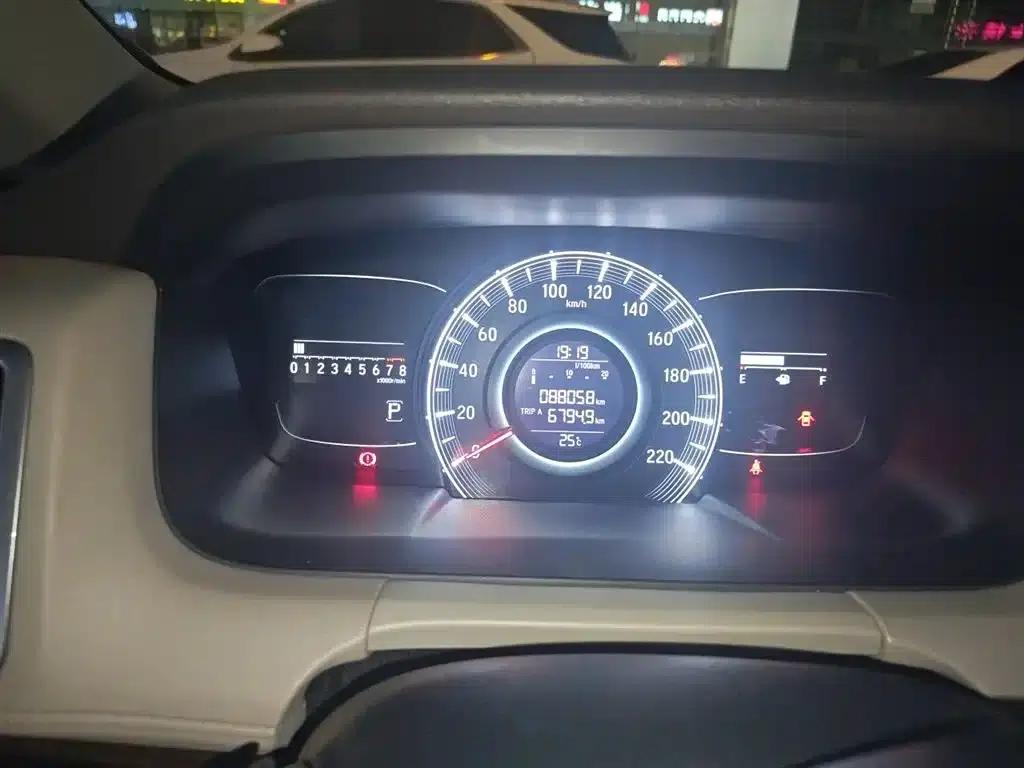 2017 Odyssey 2.4L Luxury Edition — миниатюра 5