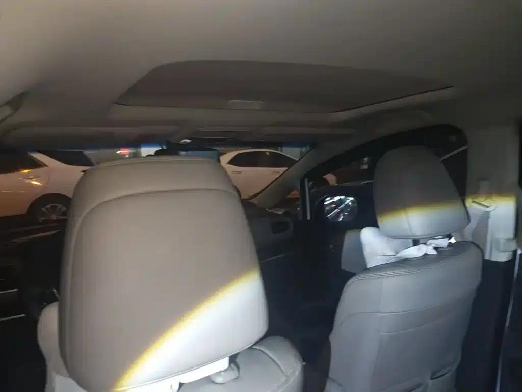 2017 Odyssey 2.4L Luxury Edition — миниатюра 9