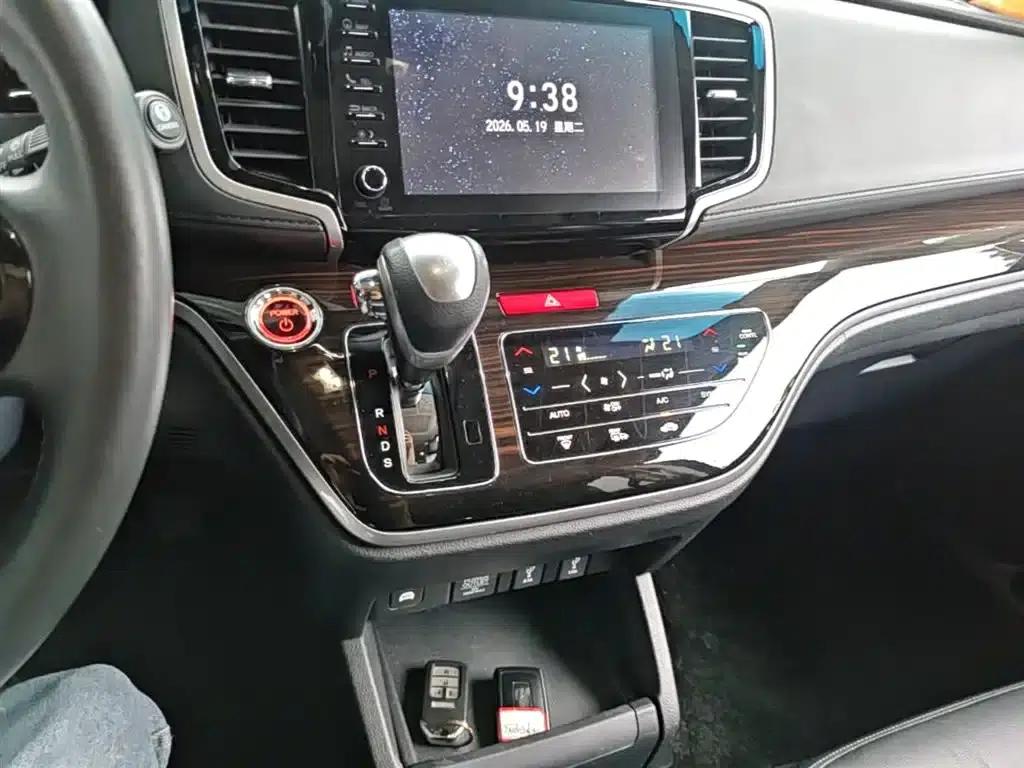 Odyssey 2019 2.0L Elite Edition — миниатюра 14