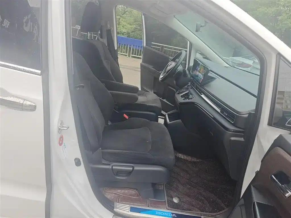 Odyssey 2024 2.0L e:HEV Elite Enjoy Edition — миниатюра 3
