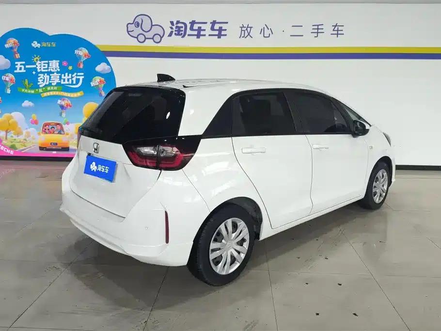 Honda Fit 2021 1.5L CVT Trend Edition — миниатюра 3