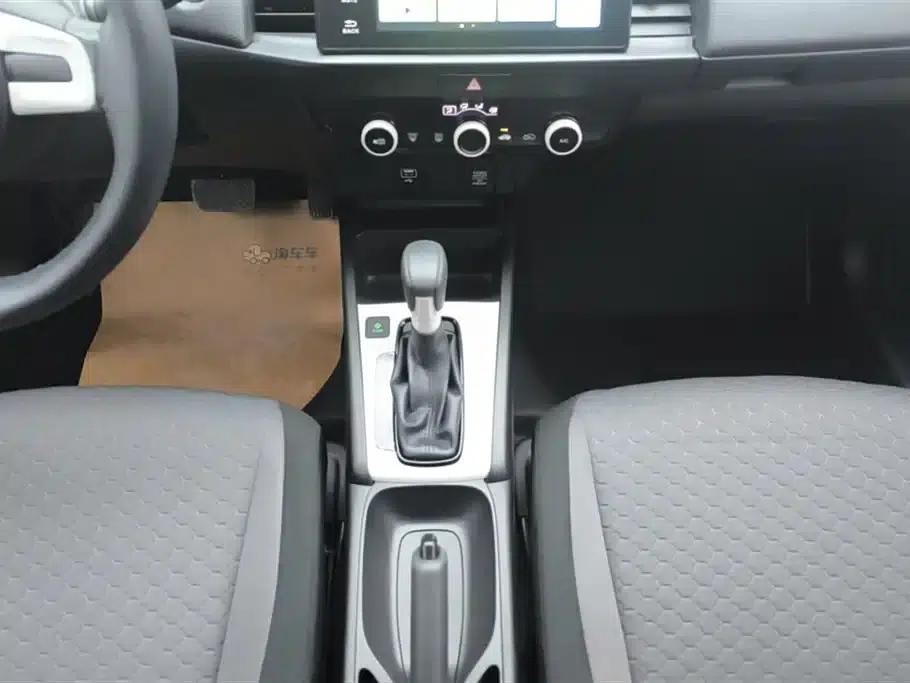 Honda Fit 2021 1.5L CVT Trend Edition — миниатюра 16