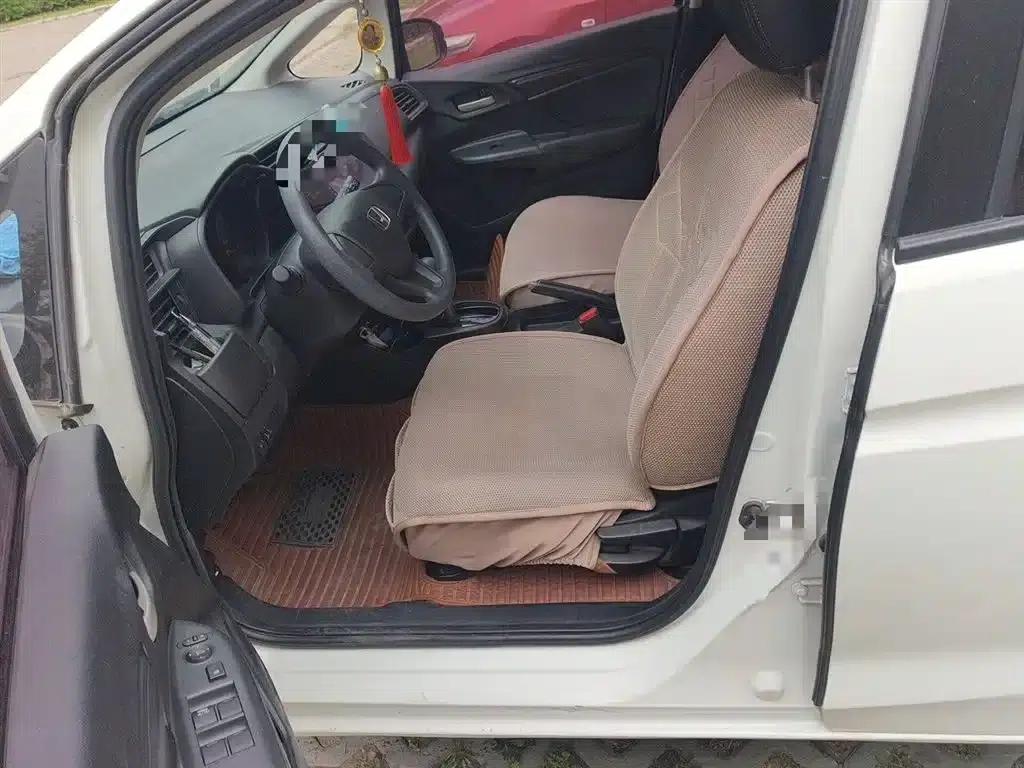 Honda Fit 2018 1.5L CVT Comfort Edition — миниатюра 13