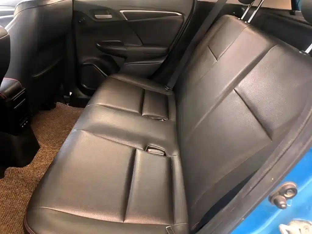 Honda Fit 2018 1.5L CVT Sport+ Edition — миниатюра 17