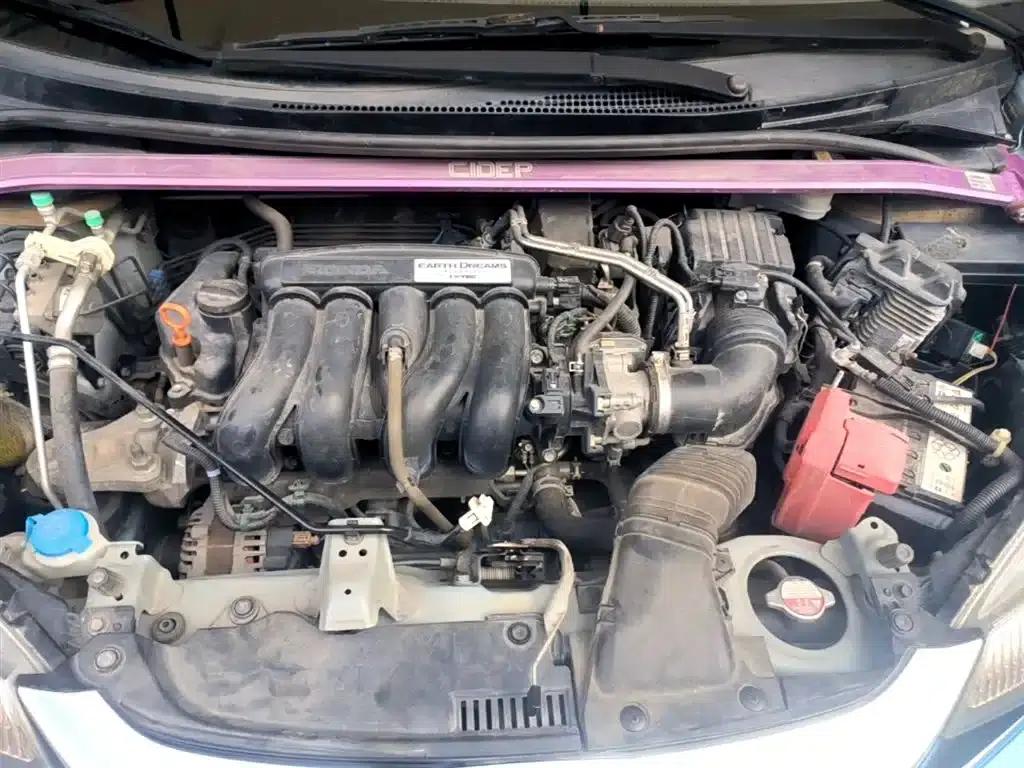 Honda Fit 2018 1.5L CVT Sport+ Edition — миниатюра 20