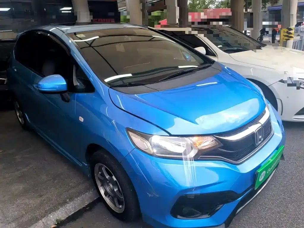 Honda Fit 2018 1.5L CVT Sport+ Edition — миниатюра 4