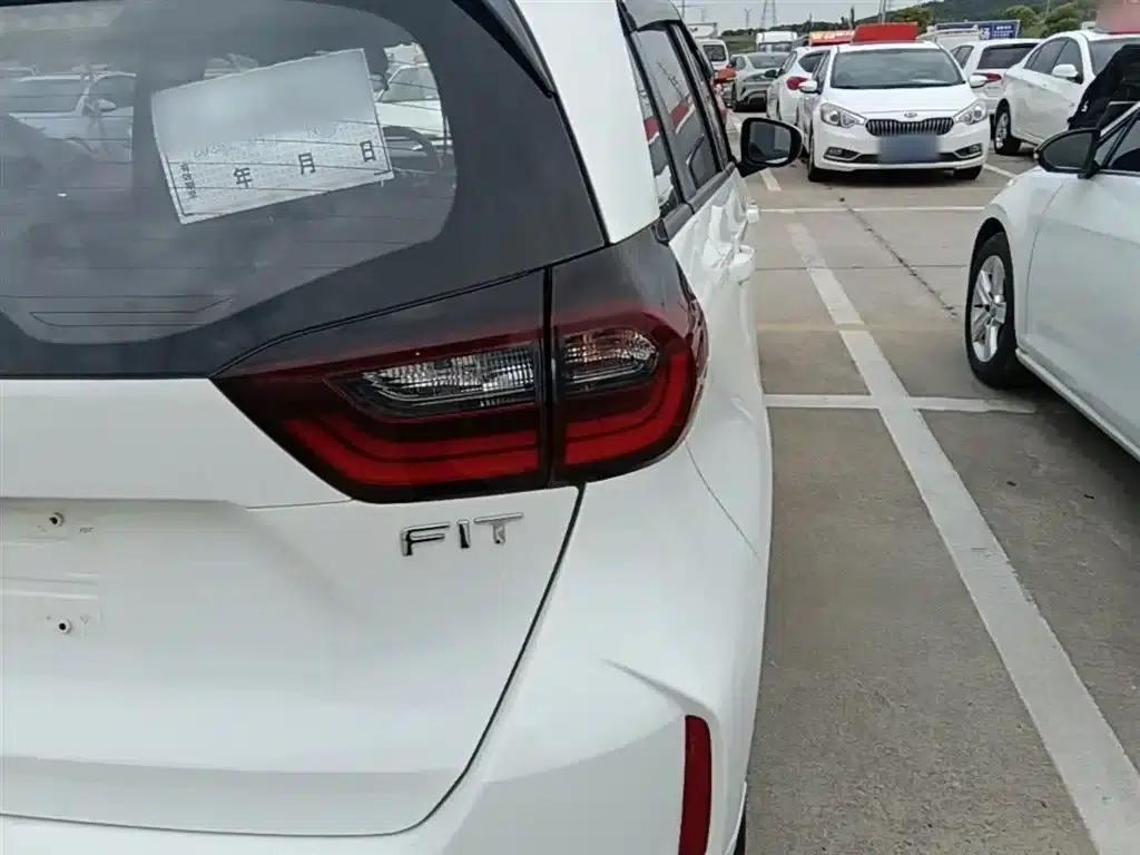 Honda Fit 2021 1.5L CVT Trend Edition — миниатюра 8