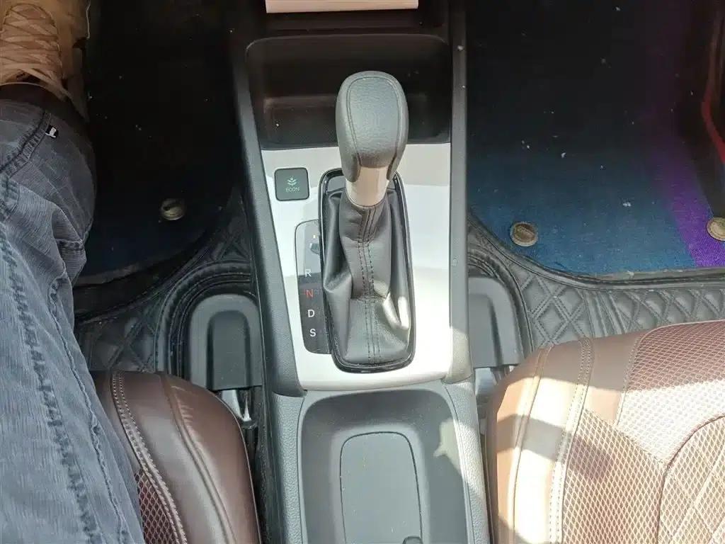 Honda Fit 2021 1.5L CVT Trend Edition — миниатюра 11
