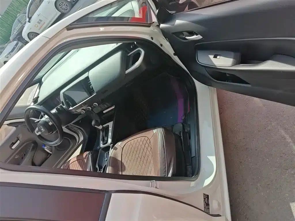 Honda Fit 2021 1.5L CVT Trend Edition — миниатюра 23