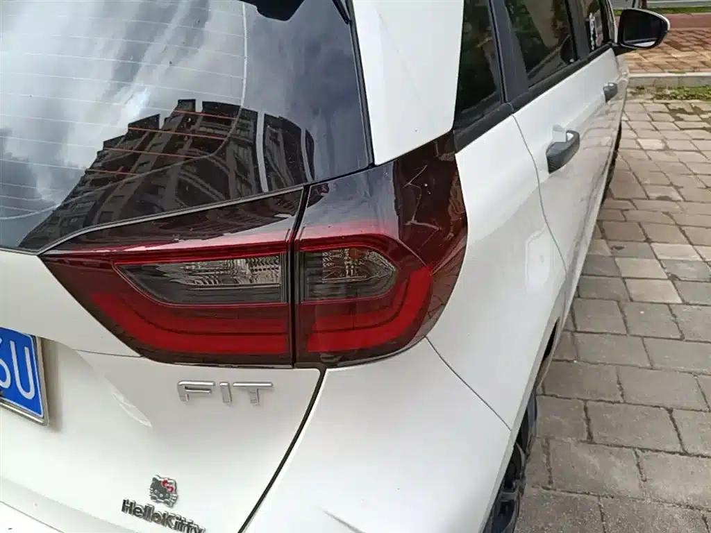 Honda Fit 2021 1.5L CVT Sport Pro Edition — миниатюра 8