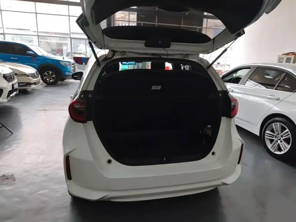 Honda Fit 2021 1.5L CVT Sport Pro Edition — миниатюра 19