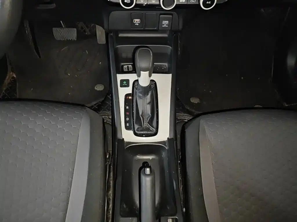 Honda Fit 2021 1.5L CVT Trend Edition — миниатюра 14