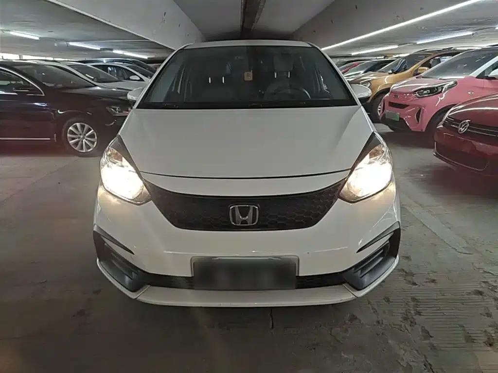 Honda Fit 2021 1.5L CVT Trend Edition — миниатюра 3