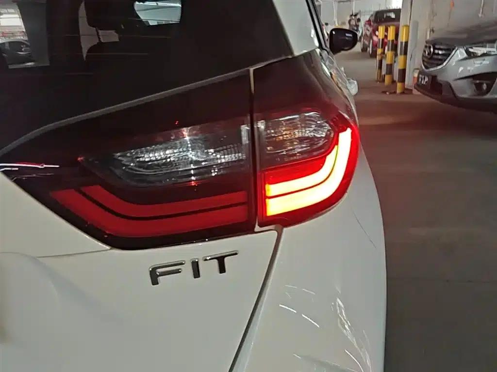 Honda Fit 2021 1.5L CVT Trend Edition — миниатюра 8