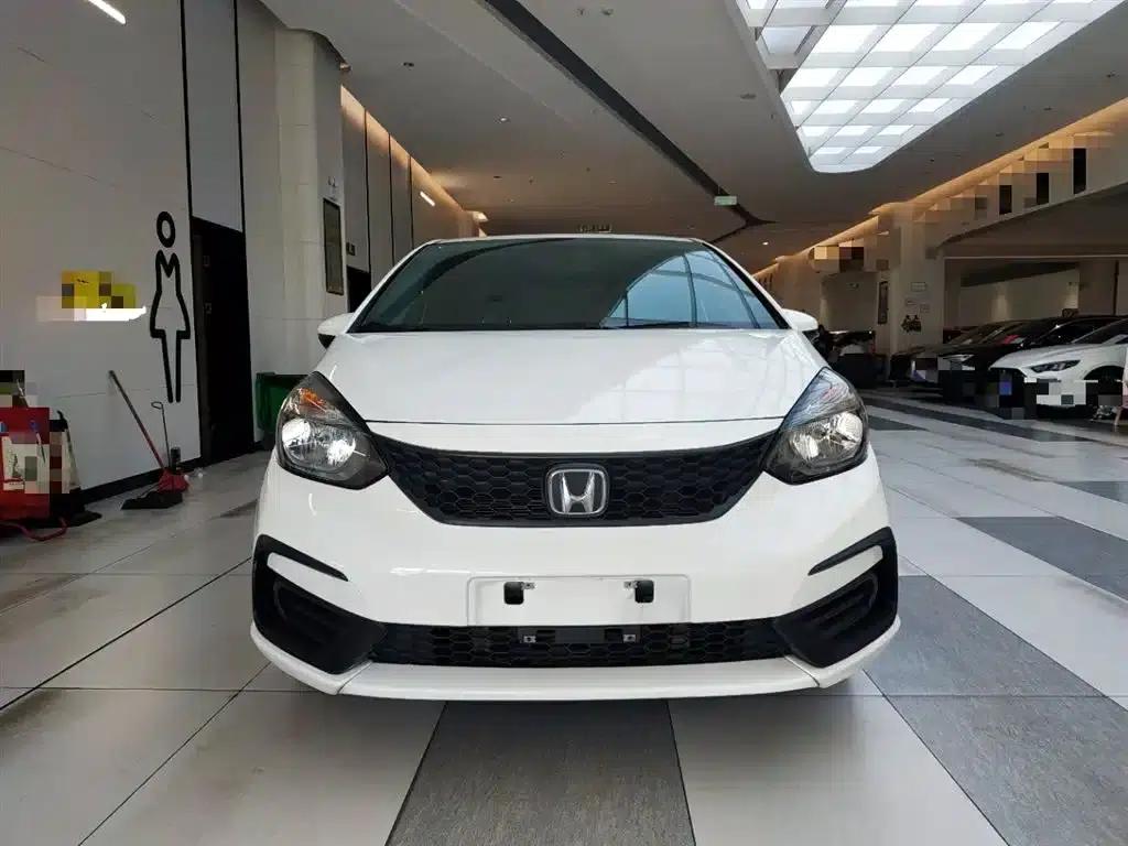 Honda Fit 2021 1.5L CVT Trend Edition — миниатюра 3