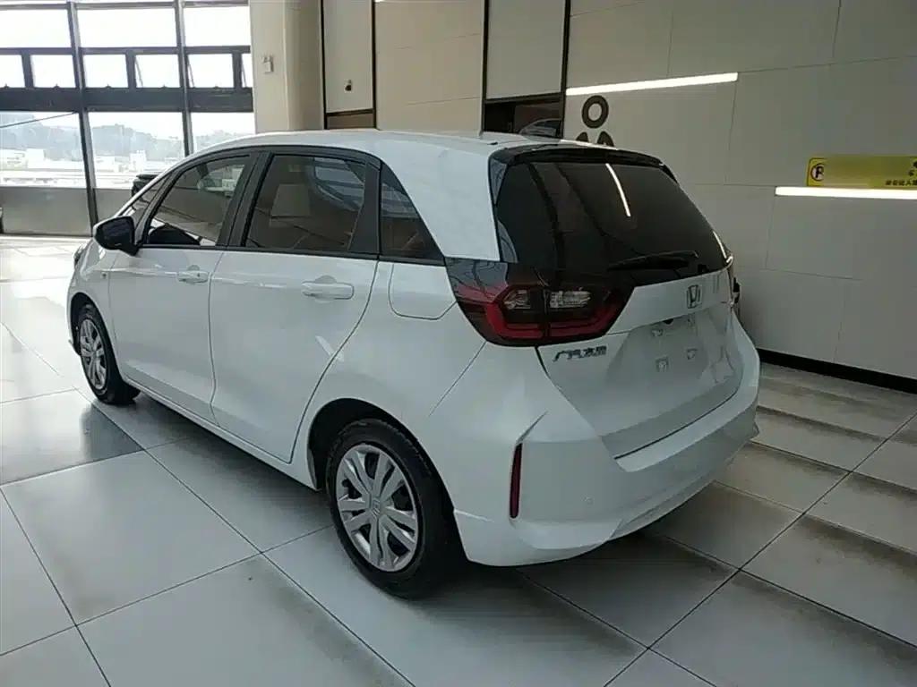 Honda Fit 2021 1.5L CVT Trend Edition — миниатюра 5