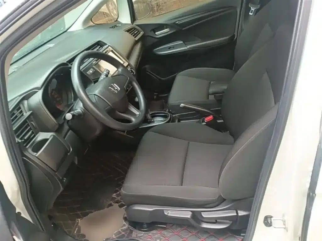 Honda Fit 2018 1.5L CVT Comfort Edition — миниатюра 15
