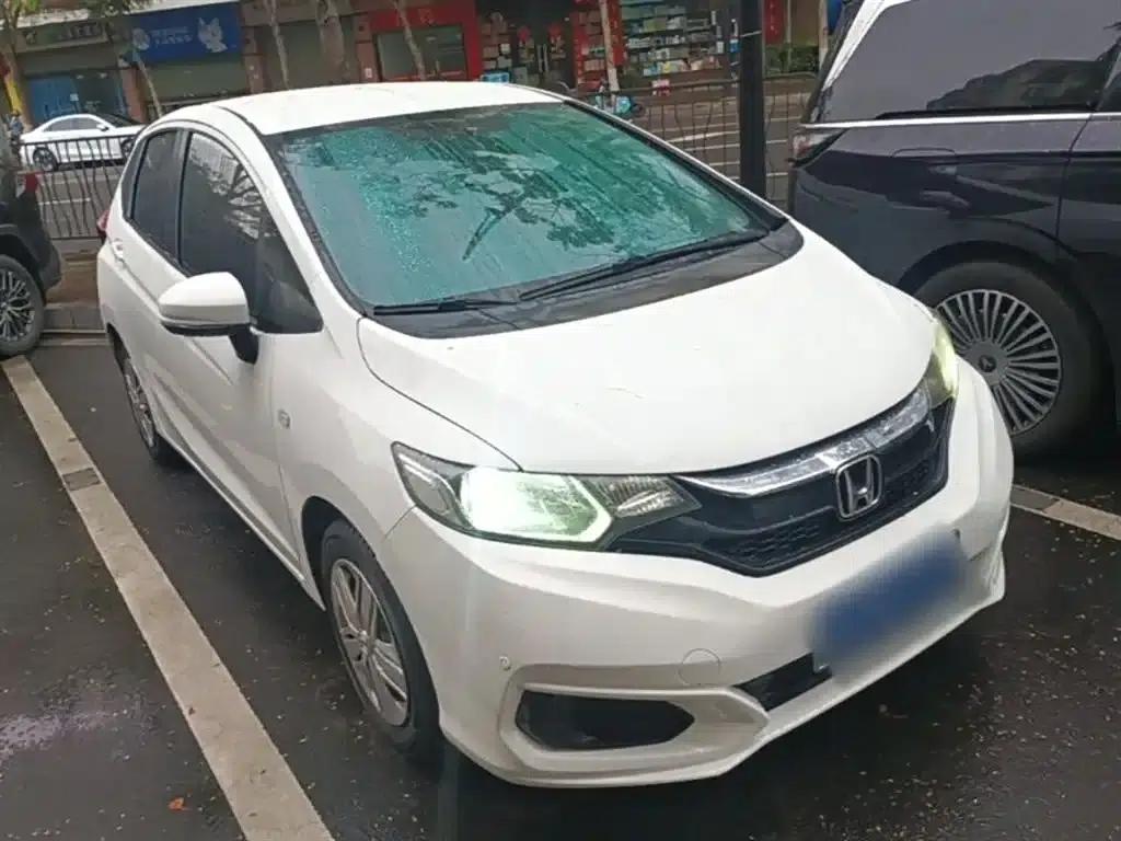 Honda Fit 2018 1.5L CVT Comfort Edition — миниатюра 4