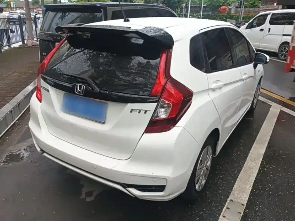 Honda Fit 2018 1.5L CVT Comfort Edition — миниатюра 7