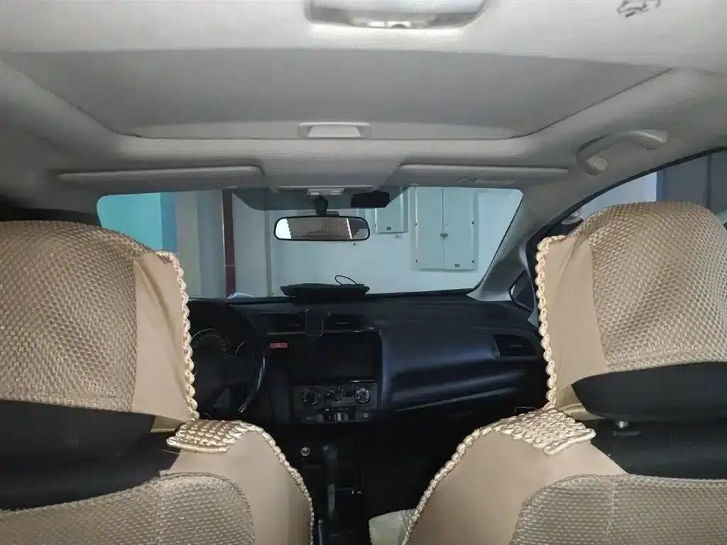Honda Fit 2016 1.5L LXS CVT Comfort Sunroof Edition — миниатюра 15