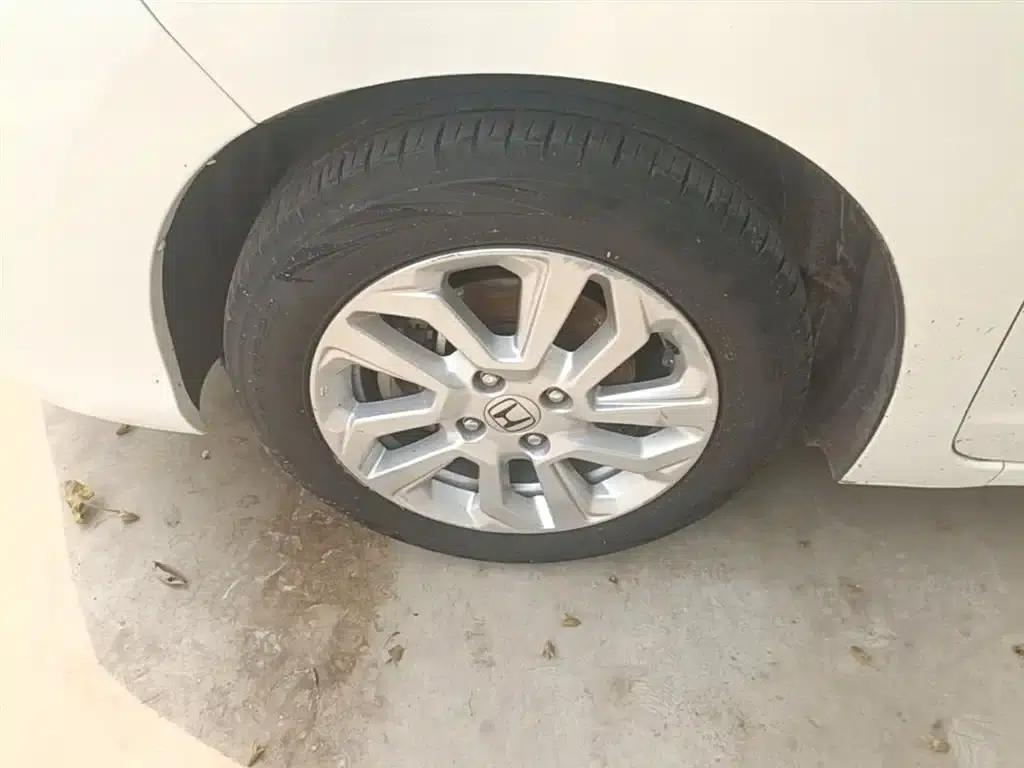 Honda Fit 2018 1.5L CVT Comfort Sunroof Edition — миниатюра 23