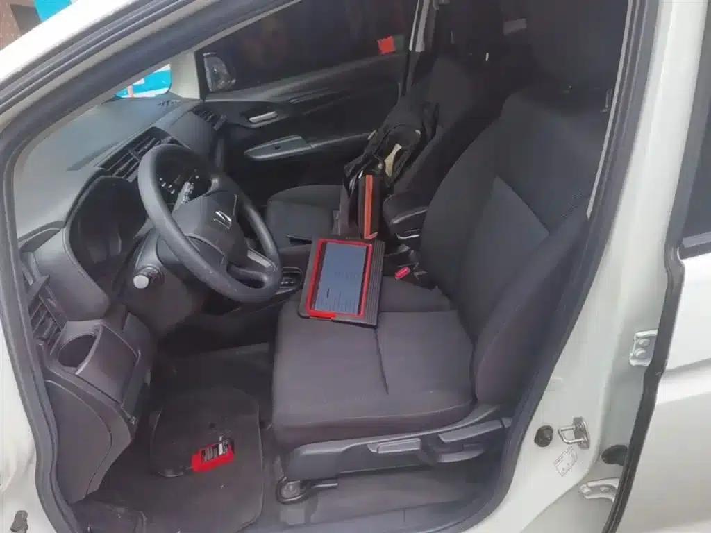 Honda Fit 2018 1.5L CVT Comfort Edition — миниатюра 15