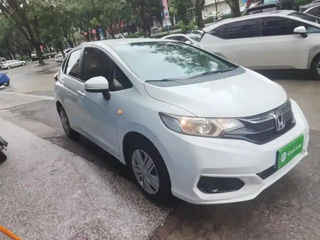 Honda Fit 2018 1.5L CVT Comfort Edition — миниатюра 4