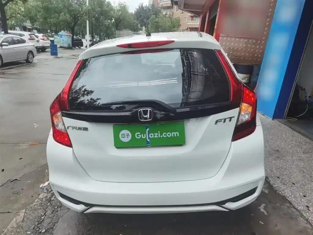 Honda Fit 2018 1.5L CVT Comfort Edition — миниатюра 6