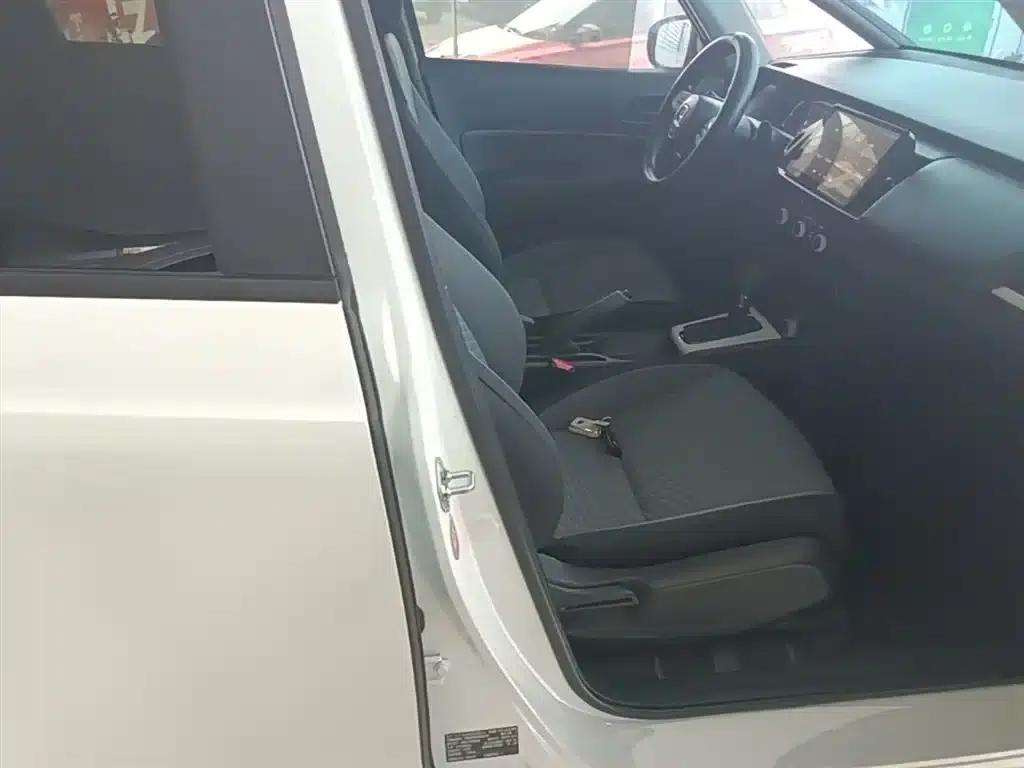 Honda Fit 2023 1.5L CVT Trend Edition — миниатюра 25