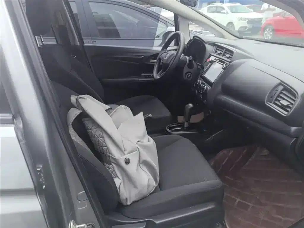 Honda Fit 2014 1.5L LX CVT Comfort — миниатюра 25