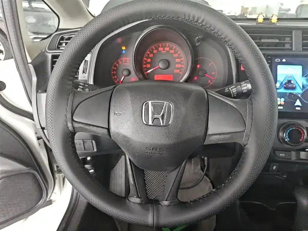 Honda Fit 2014 1.5L LX CVT Comfort — миниатюра 11